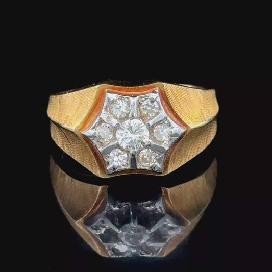 18K Yellow Gold Mans Diamond Daisy Ring