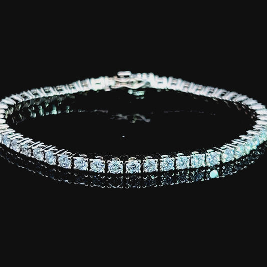 18K White Gold Diamond Tennis Bracelet 4.0 CTS