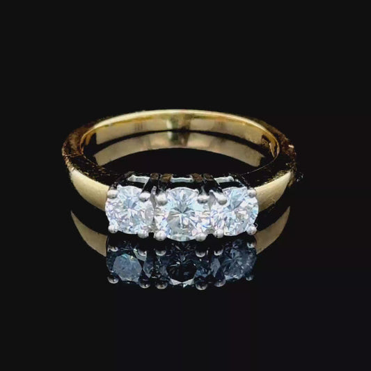 18K Yellow Gold Diamond 3 Stone Ring APPX 0.8 CTS