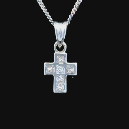 18k White Gold Princess Cut Diamond Cross Appx 0.25 Cts
