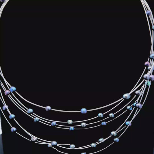 9K White Gold Black Pearl Collar