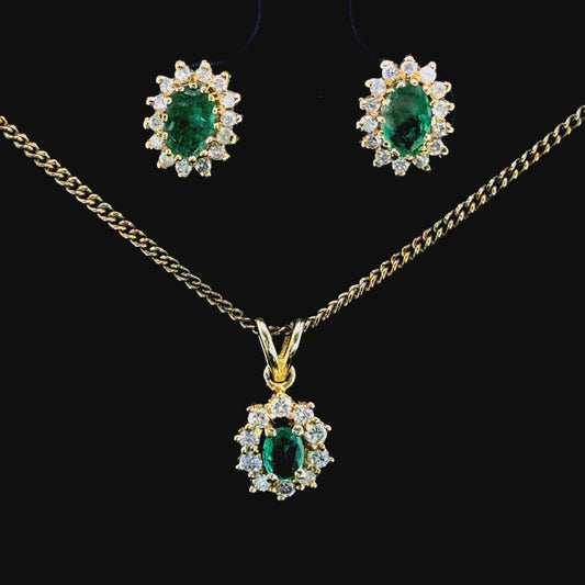 18K Yellow Gold Emerald & Diamond Cluster Studs & Pendant Set