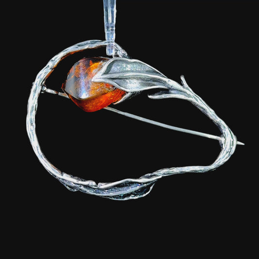 Beautiful Silver & Amber Flower Stem Brooch