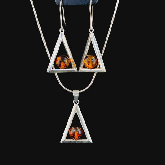 Lovely Silver & Amber Triangular Pendant Necklace and Hook Earring Suite