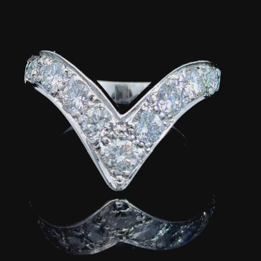 Stunning 18k White Gold Diamond Wishbone Ring With A Deep V Appx 1.6 Cts