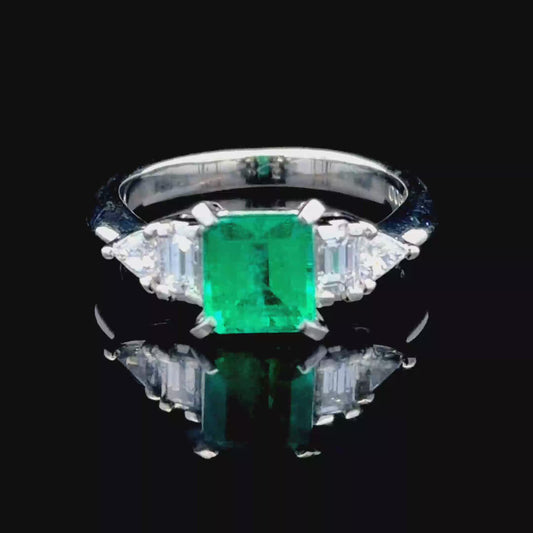Platinum Emerald & Diamond Ring APPX E: 1.2 CTS Columbian D: 0.4 CTS