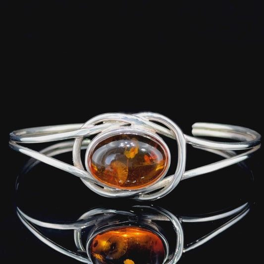 Lovely Vintage Silver & Amber Torque Bangle