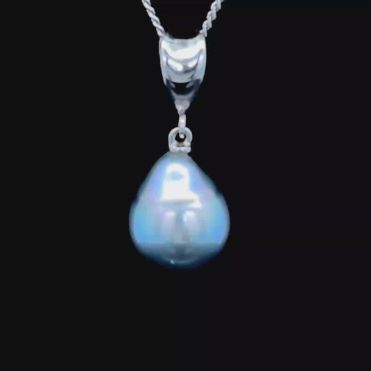 18K Gold Pear-Shaped Black Pearl Pendant