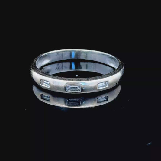 18K White Gold Baguette Diamond Band