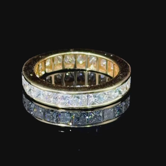 Stunning 18k Yellow Gold Princess Cut Diamond Eternity Ring 4 Cts