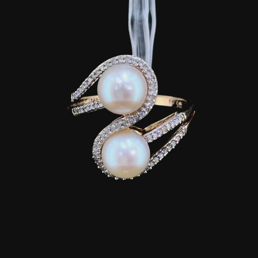 14k Yellow Gold Very Stylish Pearl & Diamond Twist Ring