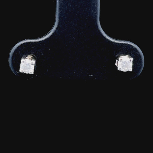 18k White Gold Diamond Studs