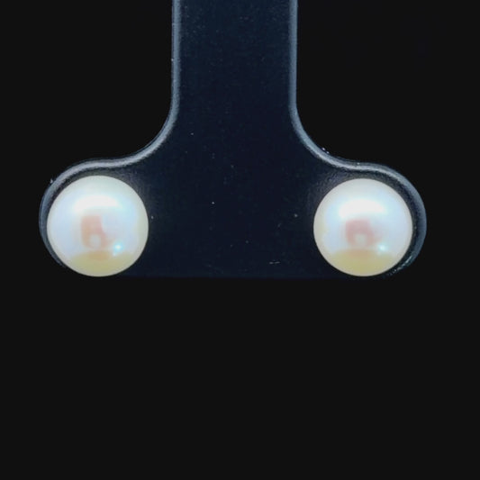 Pretty Classic White Pearl Stud Earrings Mounted On 9k Yellow Gold Fittings
