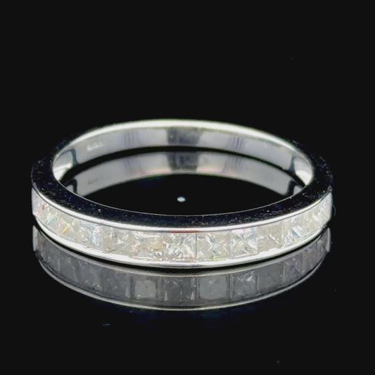 10k White Gold Princess cut Diamond Eternity ring Appx. 0.65 cts